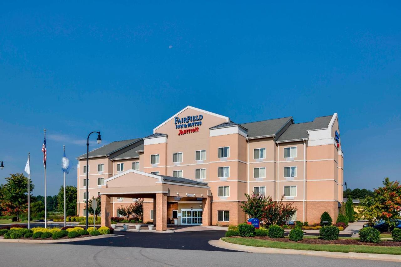 Fairfield Inn And Suites South Hill I-85 מראה חיצוני תמונה