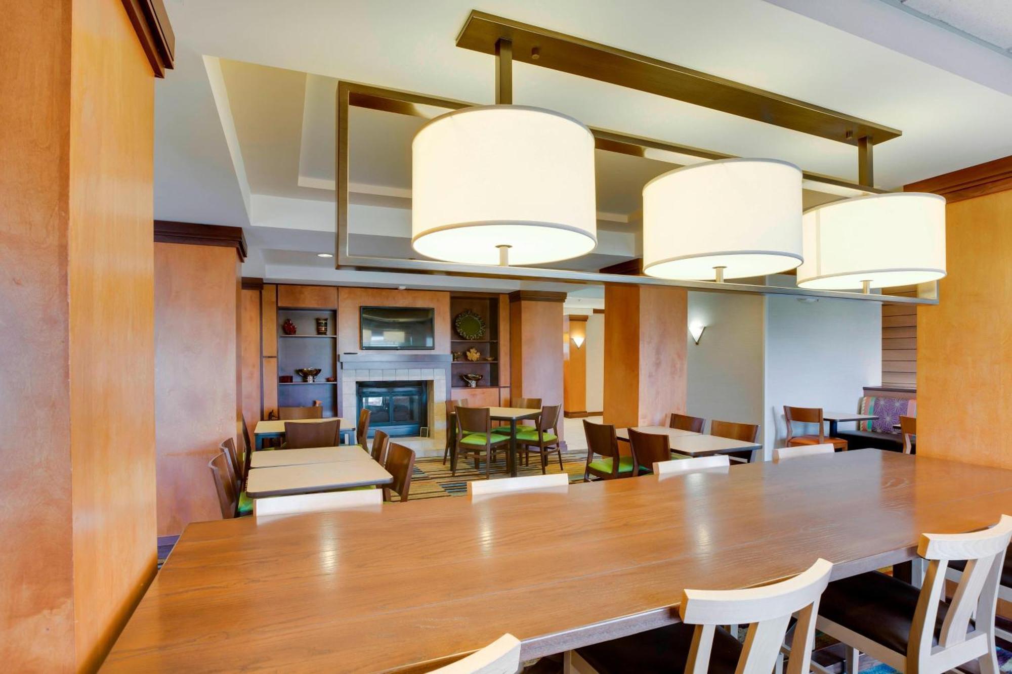 Fairfield Inn And Suites South Hill I-85 מראה חיצוני תמונה